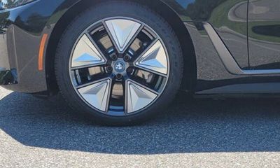 2023 BMW I4 eDrive40 GC