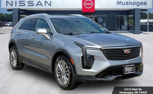 2024 Cadillac XT4 Premium Luxury