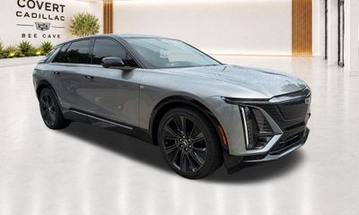 2026 Cadillac Lyriq Signature Sport