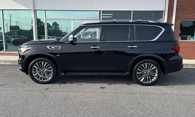 2019 Infiniti QX80 Luxe