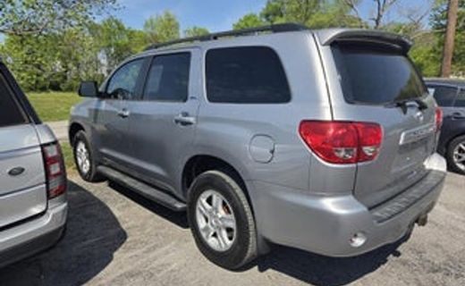 2012 Toyota Sequoia SR5