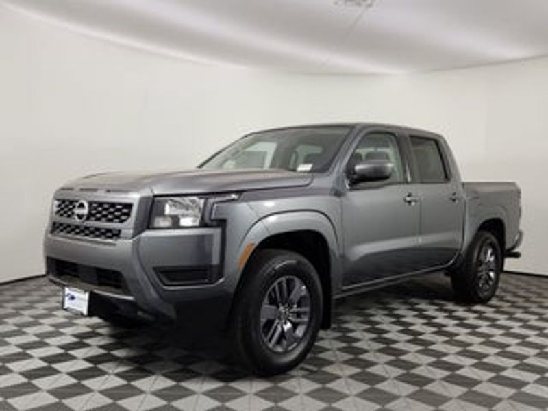 Representative 2026 Nissan Frontier photo