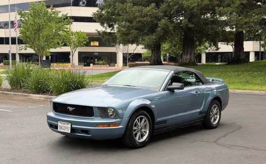 2005 Ford Mustang