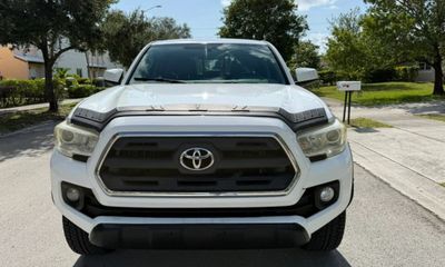2017 Toyota Tacoma