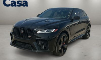 2022 Jaguar F-Pace SVR