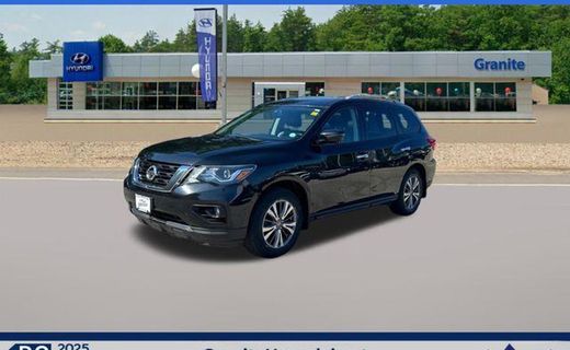 2017 Nissan Pathfinder S