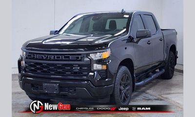 2024 Chevrolet Silverado Custom
