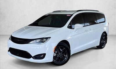 2020 Chrysler Pacifica Touring L Plus