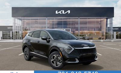2025 Kia Sportage LX