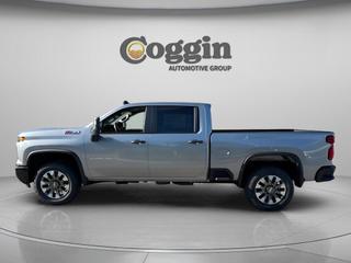 2026 Chevrolet Silverado HD Custom
