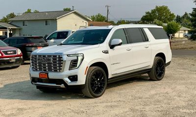 2026 GMC Yukon XL Denali