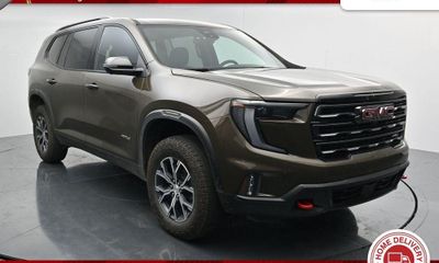 2025 GMC Acadia AT4