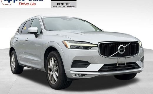 2021 Volvo XC60 Momentum