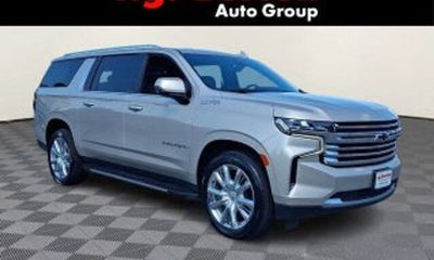 2022 Chevrolet Suburban LT