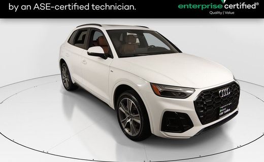 2025 Audi Q5 S Line Quattro