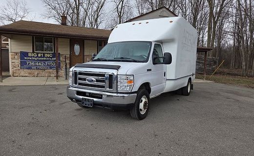 2018 Ford E-Series Chassis E 350