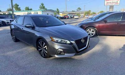 2020 Nissan Altima Platinum