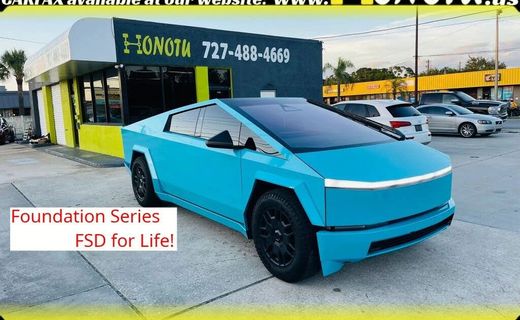 2024 Tesla Cybertruck Base