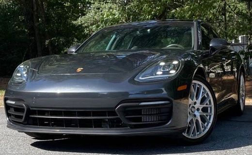 2021 Porsche Panamera