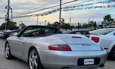 1999 Porsche 911 Cabrio