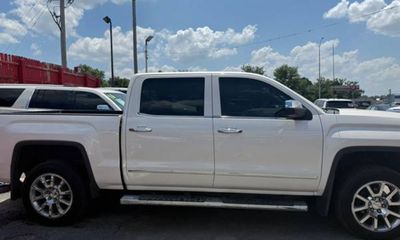 2014 GMC Sierra Denali