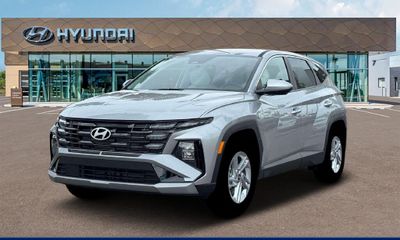 2026 Hyundai Tucson SE