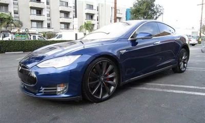 2015 Tesla Model S P85D