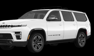 2026 Jeep Grand Wagoneer L Base