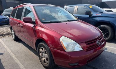 2010 Kia Sedona GL