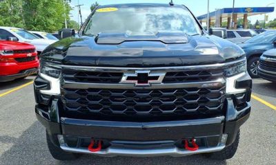 2024 Chevrolet Silverado ZR2