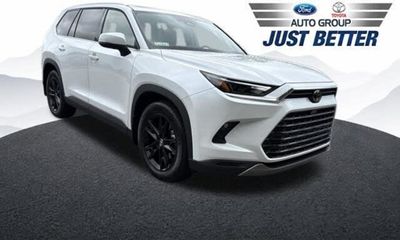 2026 Toyota Grand Highlander Platinum