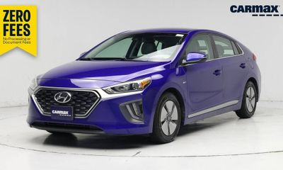 2020 Hyundai Ioniq SE