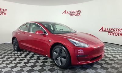 2019 Tesla Model 3 Standard Range Plus