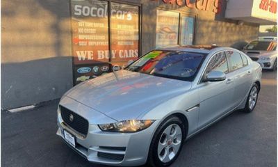 2017 Jaguar XE