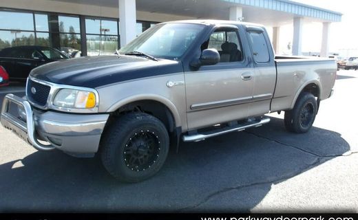 2003 Ford F-150 XLT
