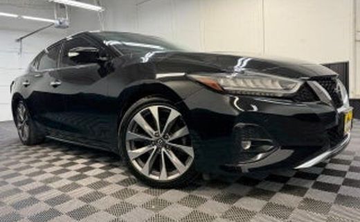 2022 Nissan Maxima