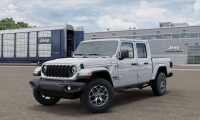2026 Jeep Gladiator Sport