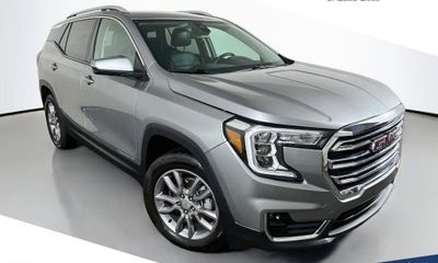 2024 GMC Terrain SLT