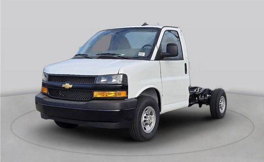 2026 Chevrolet Express 3500 Cutaway 139