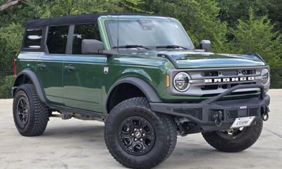 2022 Ford Bronco