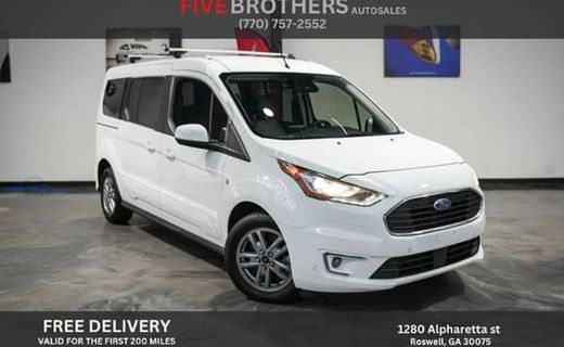 2022 Ford Transit Connect Titanium