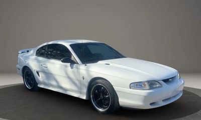 1995 Ford Mustang Base