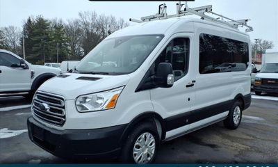 2019 Ford Transit 150 XLT Medium