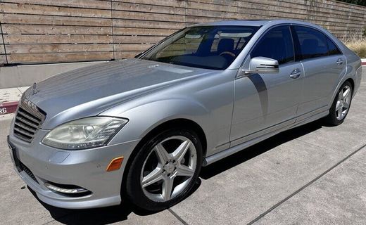 2010 Mercedes-Benz S-Class S550
