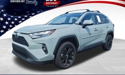 2023 Toyota RAV4 XLE Premium
