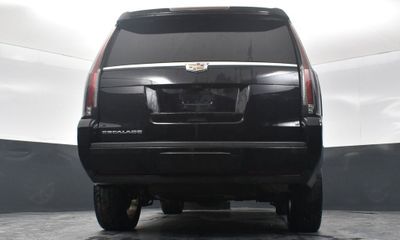 2019 Cadillac Escalade Premium Luxury