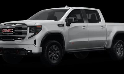 2025 GMC Sierra AT4