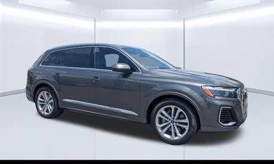 2026 Audi Q7 Quattro Premium Plus