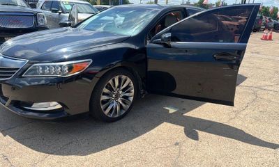 2016 Acura RLX Technology Package
