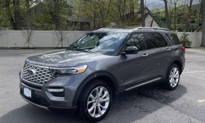 2022 Ford Explorer Platinum